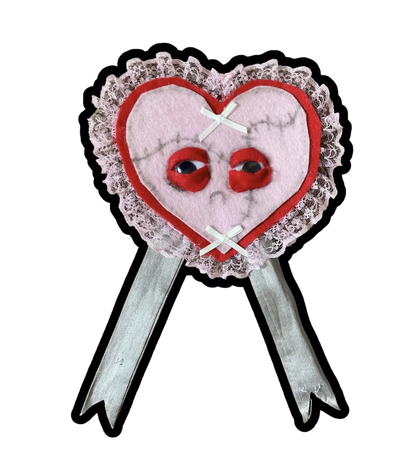 HURT HEART BADGE - THE CAPTAINS CRYPY