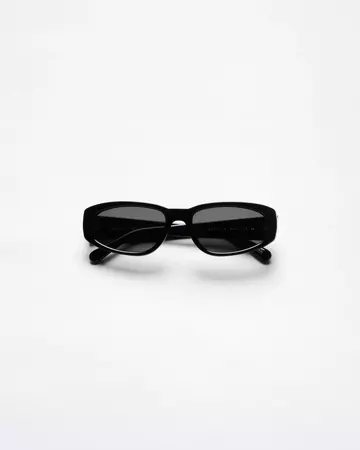 09 Black Sunglasses