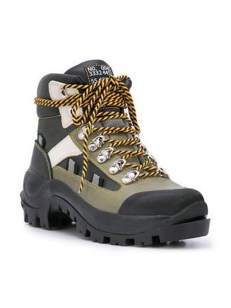 Bruna 35 hiking boots