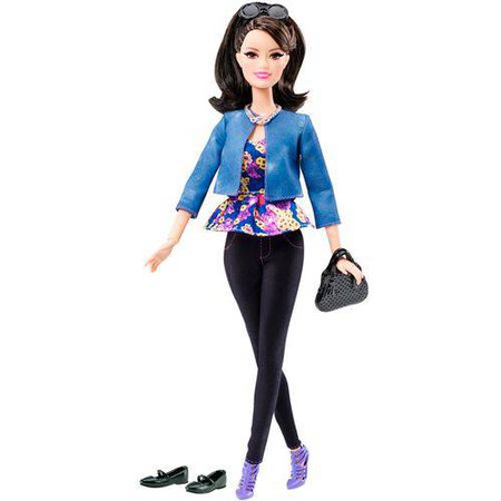 Boneca Barbie Style Luxo Raquelle Casaco Azul - Mattel nas Lojas Americanas.com