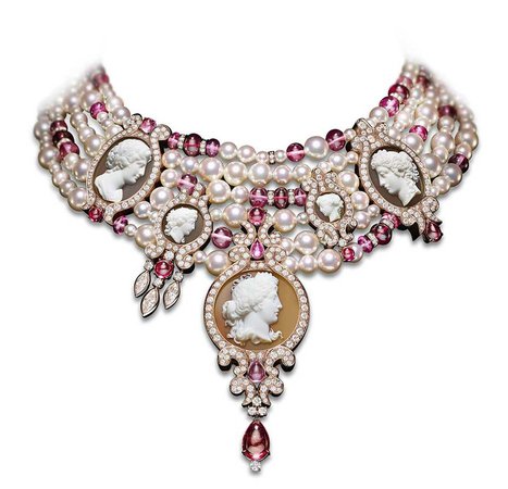 Giampiero Bodino, cameo themed Paolina rose gold necklace