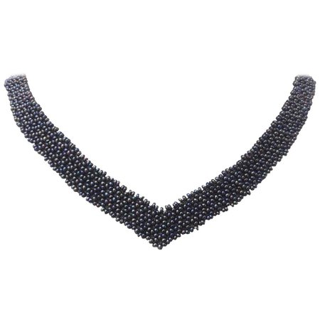 Marina J. Woven Black Pearl "V" Necklace with 14K Yellow Gold For Sale at 1stdibs