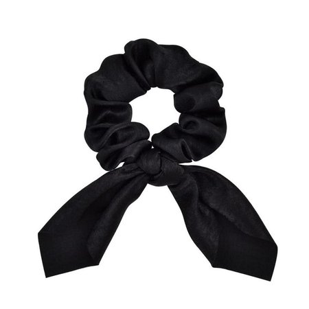 black scrunchie