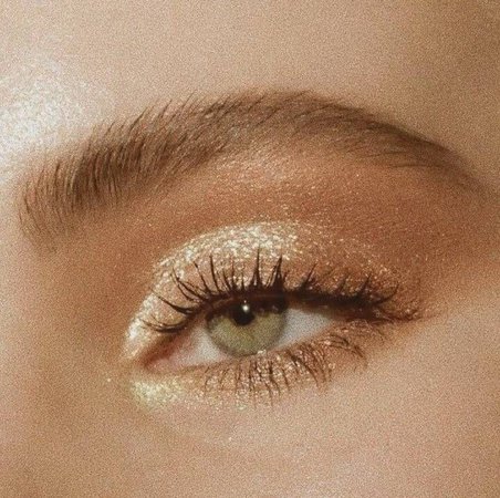 golden eye makeup eyeshadow