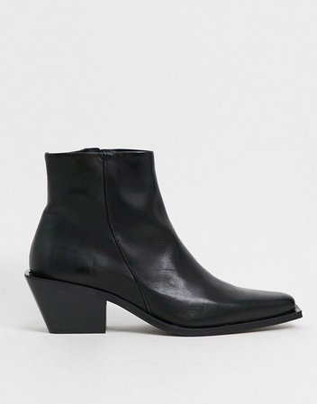 ASOS DESIGN stacked heel western chelsea boot in black leather with angular sole | ASOS