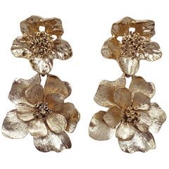 Oscar de la Renta Painted Black Rosette Button Flower Clip On Earrings in Gold For Sale at 1stdibs