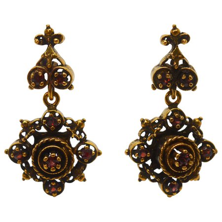 Victorian Style Garnet Yellow Gold Medallion Drop Earrings For Sale at 1stDibs