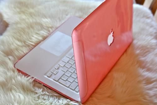 Apple Laptop-Pink