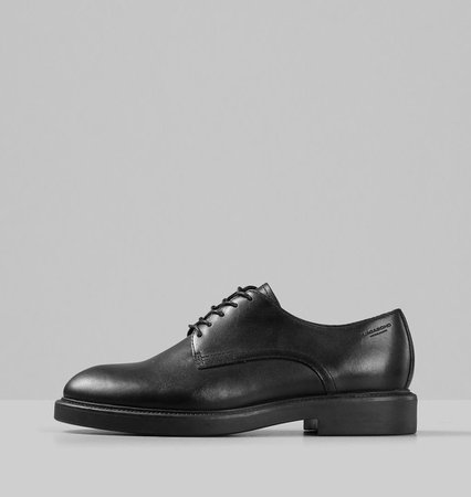 Alex w Leather Shoes - Black - Vagabond