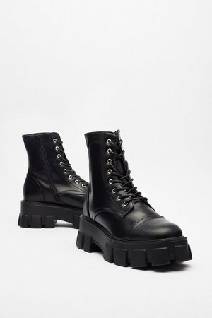 Cleated Chunky Biker Boots | Nasty Gal