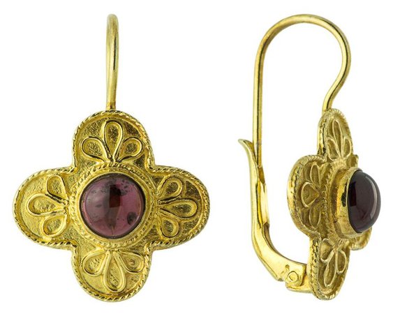 Garnet Clover Earrings : Museum of Jewelry