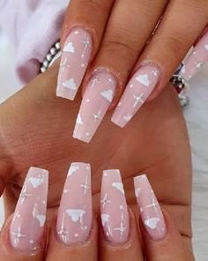 Pink cloud star nails