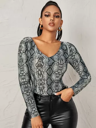 Form Fitted Snakeskin Top | SHEIN USA
