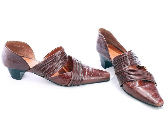 Us 7 Pointed Leather Shoes 90s Brown mules Bohemian Open Sides | Etsy