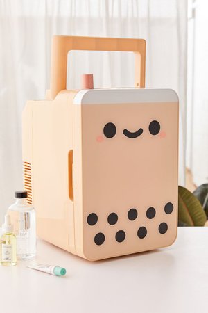 Smoko Boba Tea 10L Mini Beauty Refrigerator | Urban Outfitters