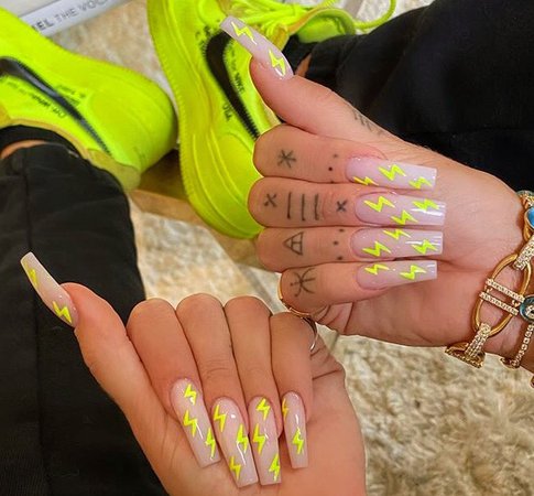 neon ⚡️ nails