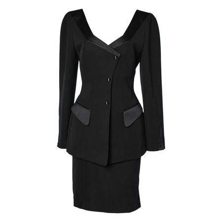 Black wool skirt-suit with black satin details Thierry Mugler For Sale at 1stDibs