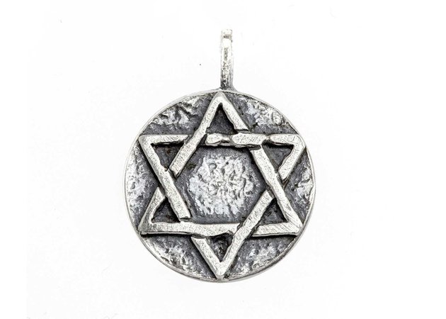 star-of-david-medallion-necklace.jpg (1654×1181)