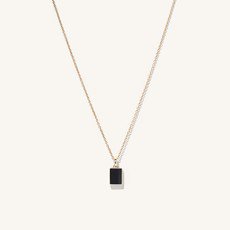 Black Onyx Pendant Necklace | Mejuri