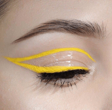 Yellow Glossy Eyeliner