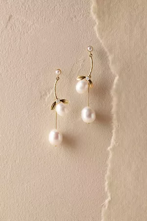 Pearl Blooms Earrings | Anthropologie