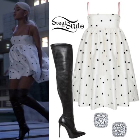 Ariana Grande: 'No Tears Left to cry outfit