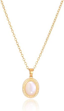 Amazon.com: 18k Gold Plated Medallion Necklace Coin Pendant Round Circle Disk Minimalist Jewelry for Women 20’’: Clothing