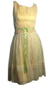 Pastel Yellow Lace Party Dress w/ Fern Green Ribbon circa 1960s – Dorothea's Closet Vintage