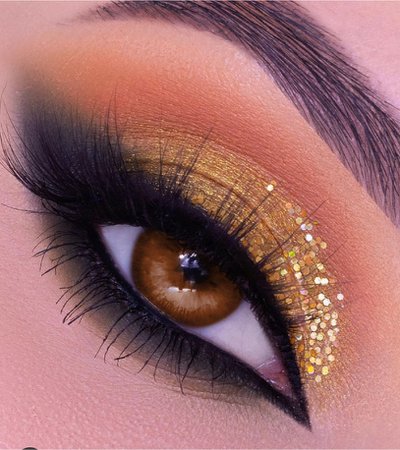 Gold Glitter Eye