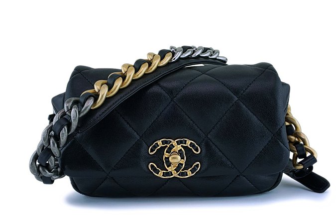 NIB Chanel 20C Black Lambskin Chanel 19 Fanny Pack Belt Bag Limited