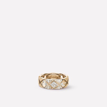 Coco Crush ring - Quilted motif ring, small version, in 18K BEIGE GOLD and diamonds - J11101 - CHANEL