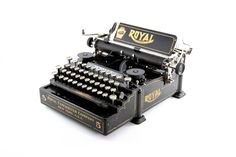 Reconditioned Royal 5 Antique Typewriter - Working Flatbed Royal #5 Standard - 1913