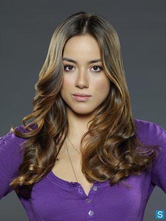 Agents of Shield cast- chloe bennet