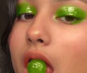 Glossy Lime Green Eyeshadow