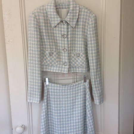 Made in Italy Cropped Blazer & Skirt Suit Boucle