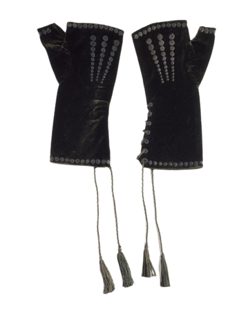 Pair of woman’s mitts, 1840s