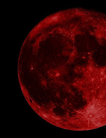 red moon picture