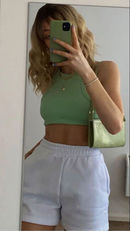outfit 💚