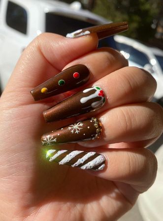 Christmas chocolate nails