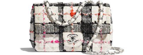 Bolso mini con solapa, tweed y metal plateado, blanco, negro, rosa y naranja - CHANEL