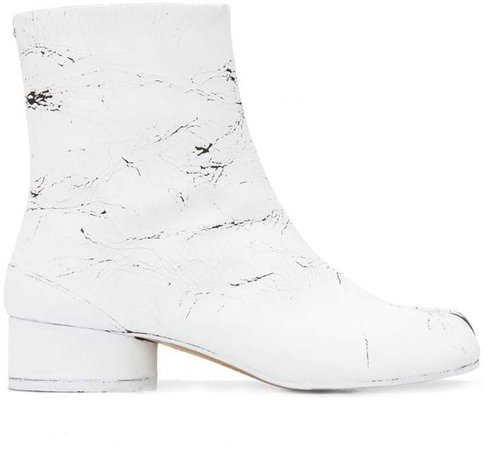 distressed Tabi ankle boots