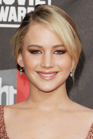 Jennifer Lawrence: Hair & Hairstyles Photos | British Vogue