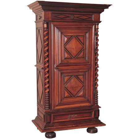 18th Century French Louis XIII Carved Walnut One-Door Armoire Bonnetiere For Sale at 1stDibs
