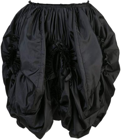 high-waist ruffled skirt