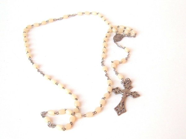 Vintage Catholic Religious White Plastic Bead Rosary Italy | eBay