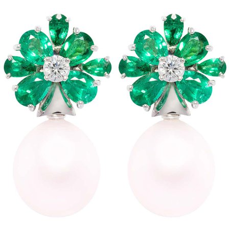 Ella Gafter Emerald Earrings South Sea Pearl Diamonds Flower Design For Sale at 1stDibs