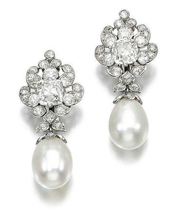 ATTRIBUTED TO CARTIER [傳為卡地亞製] | PAIR OF SUPERB NATURAL PEARL AND DIAMOND EARRINGS, 1930S [天然珍珠配鑽石耳環一對，1930年代] | Magnificent Jewels and Noble Jewels | Sotheby's