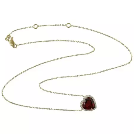 Customizable 3.61 Carat Garnet Diamond 14 Karat Gold Heart Necklace For Sale at 1stDibs | garnet heart hands, january 15 birthstone