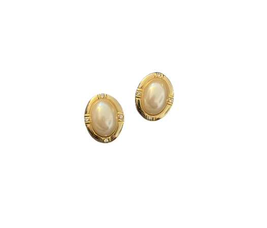 vintage oval pearl clip on earrings