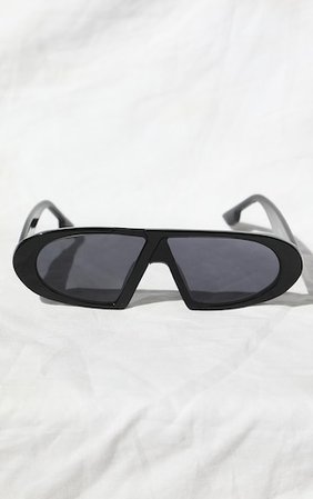 Black Chunky Round Frame Sunglasses | PrettyLittleThing